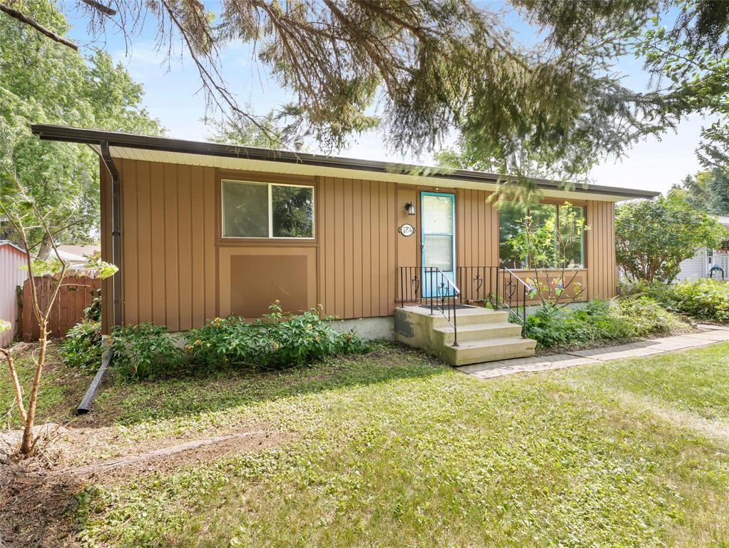 174 Hazelwood Crescent Winnipeg Manitoba Canada R2M4E6 2