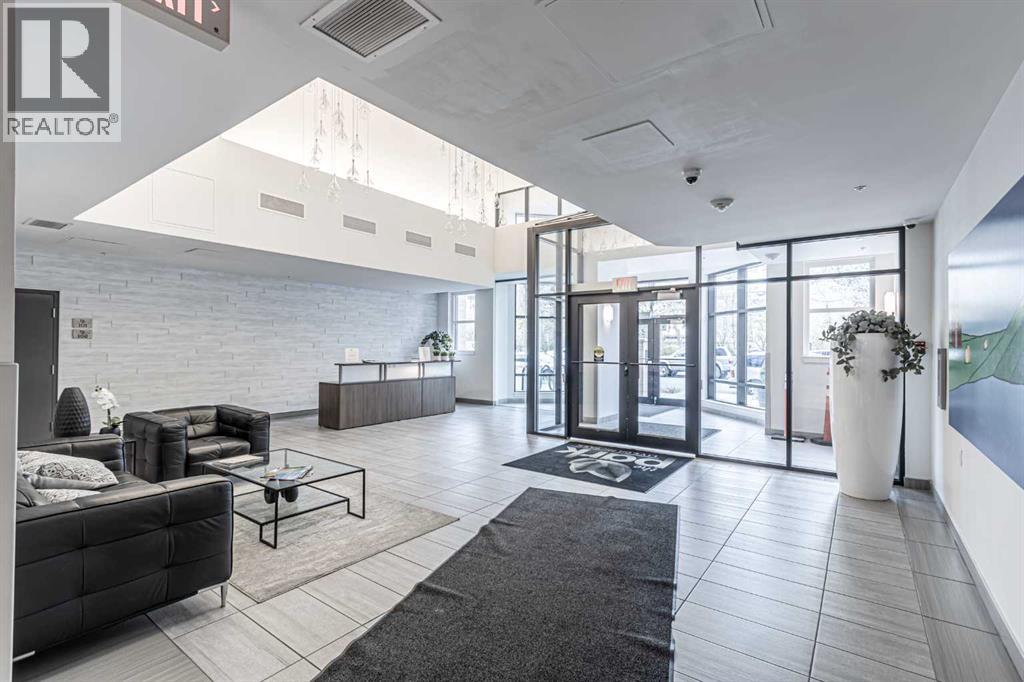 707, 303 13 Avenue SW, Calgary, Alberta  T2R 0Y9 - Photo 3 - A2287740