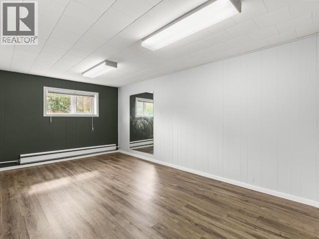 30 TAKHINI AVE photo 20