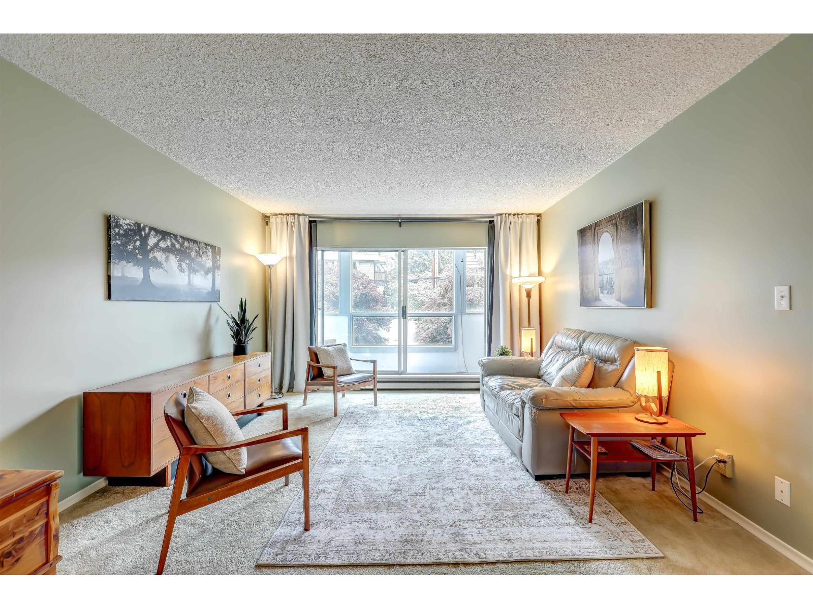 206 1473 Blackwood Street, White Rock, British Columbia  V4B 3V6 - Photo 2 - R3141797