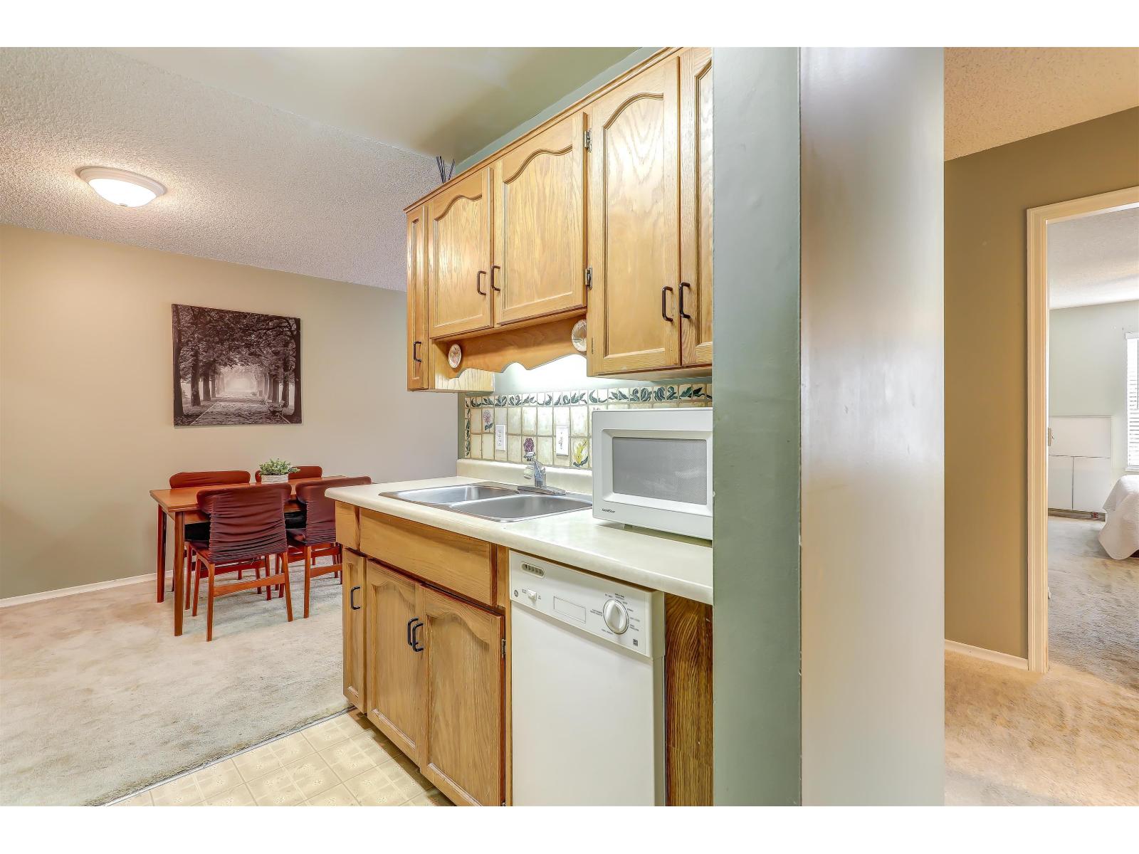 206 1473 Blackwood Street, White Rock, British Columbia  V4B 3V6 - Photo 14 - R3141797