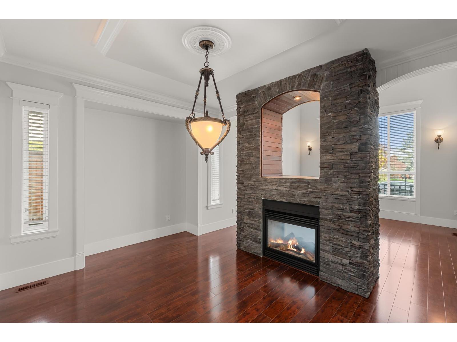 7043 197b Street, Langley, British Columbia  V2Y 0E9 - Photo 13 - R3156581