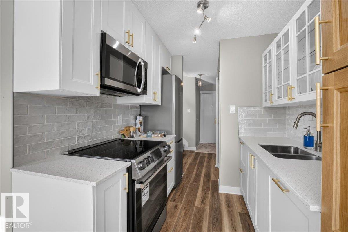 #205 11429 124 ST NW