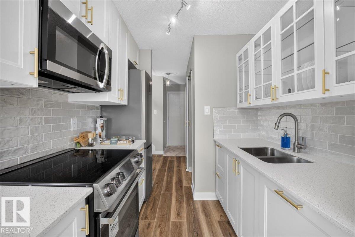 #205 11429 124 ST NW