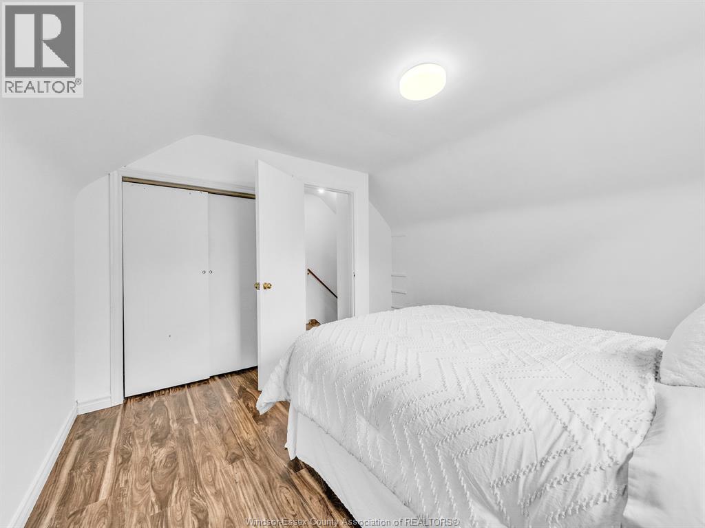 2187 Girardot, Windsor, Ontario  N9B 1R3 - Photo 26 - 26020288