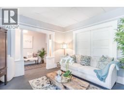 136 W 12TH AVENUE, Vancouver, British Columbia