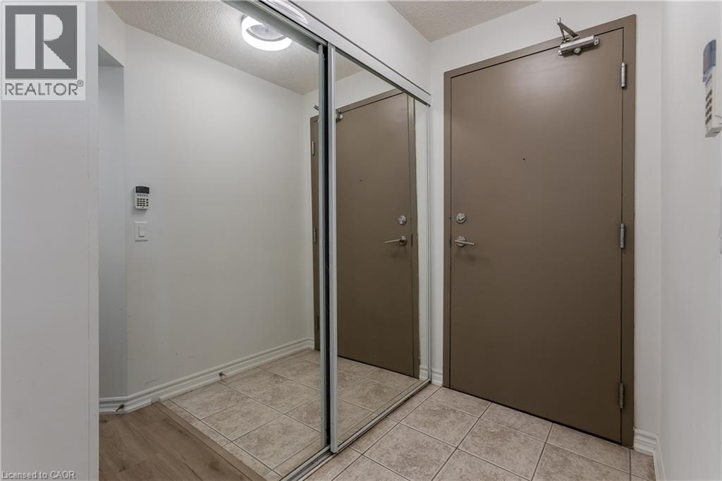 2325 Central Park Drive Unit# 709, Oakville, Ontario  L6H 0E2 - Photo 8 - 40856472