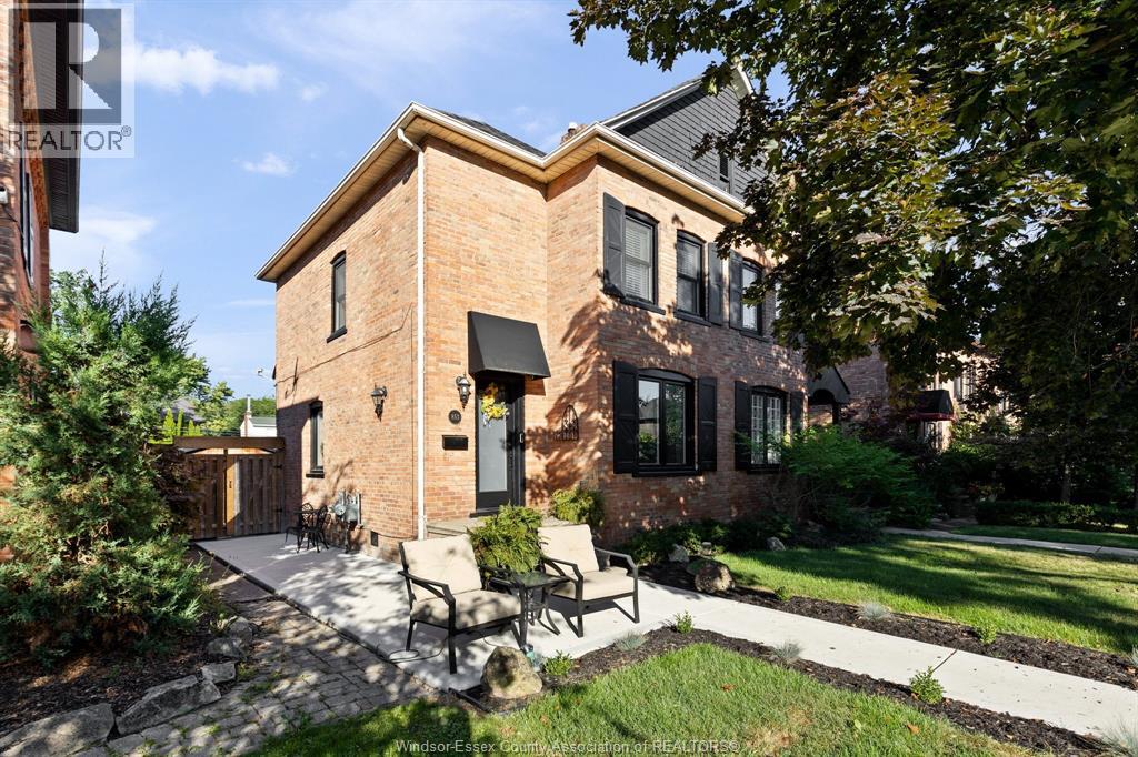 853 MONMOUTH, Windsor, Ontario