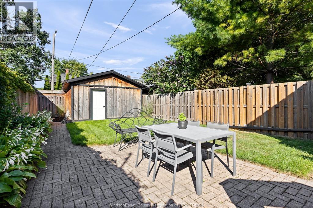 853 Monmouth, Windsor, Ontario  N8Y 3L5 - Photo 16 - 26020209