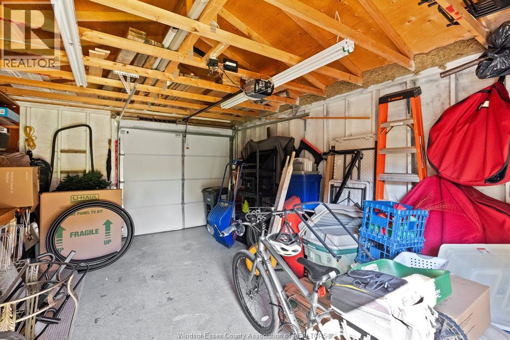 853 Monmouth, Windsor, Ontario  N8Y 3L5 - Photo 19 - 26020209