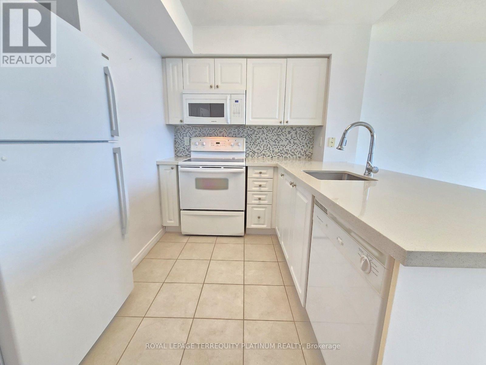 1812 - 28 Harrison Garden Boulevard, Toronto, Ontario  M2N 7B5 - Photo 33 - C13649830