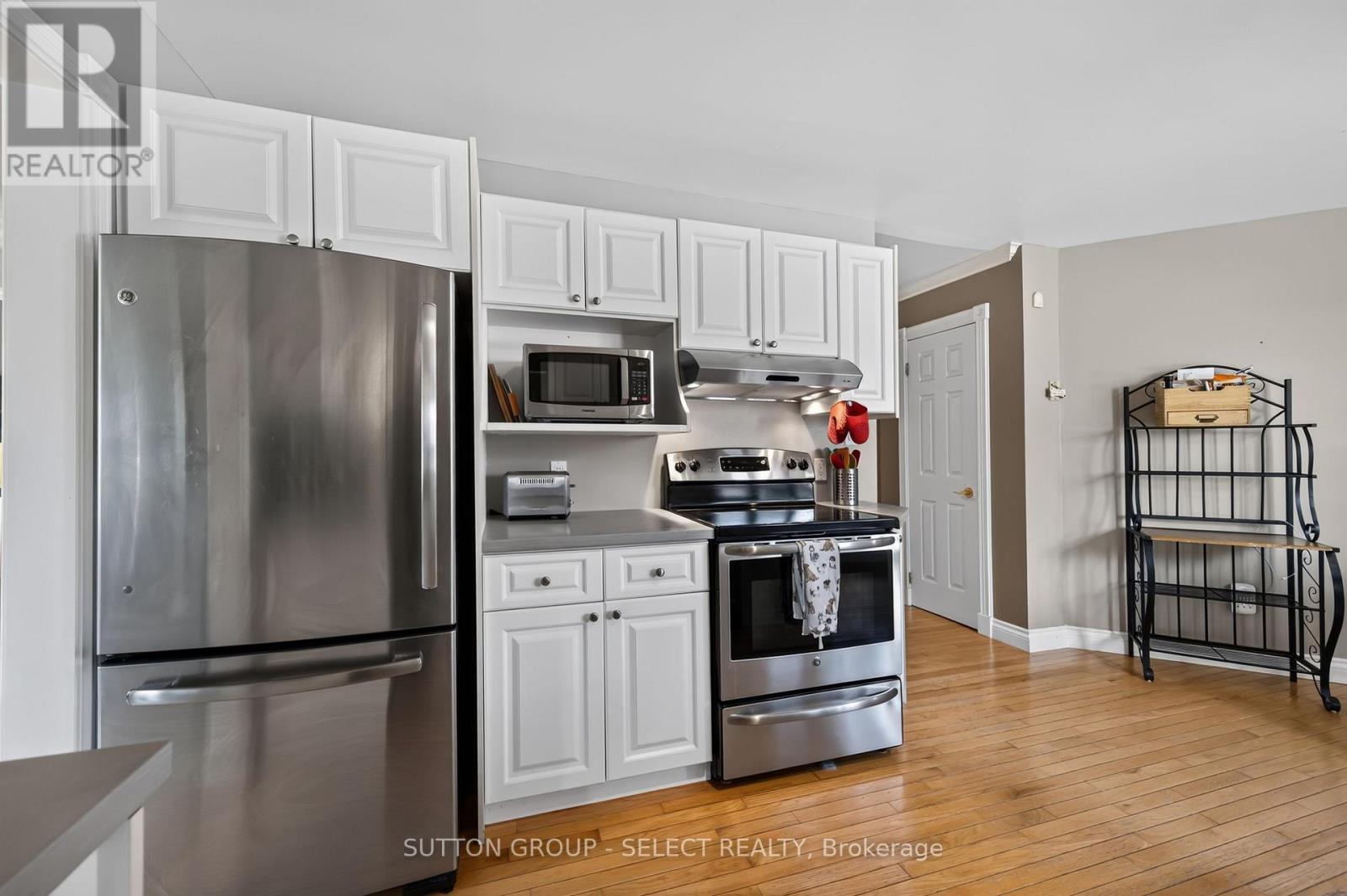 58 Eula White Place, London South, Ontario N5Z 5C2 - Photo 12 - X13692484