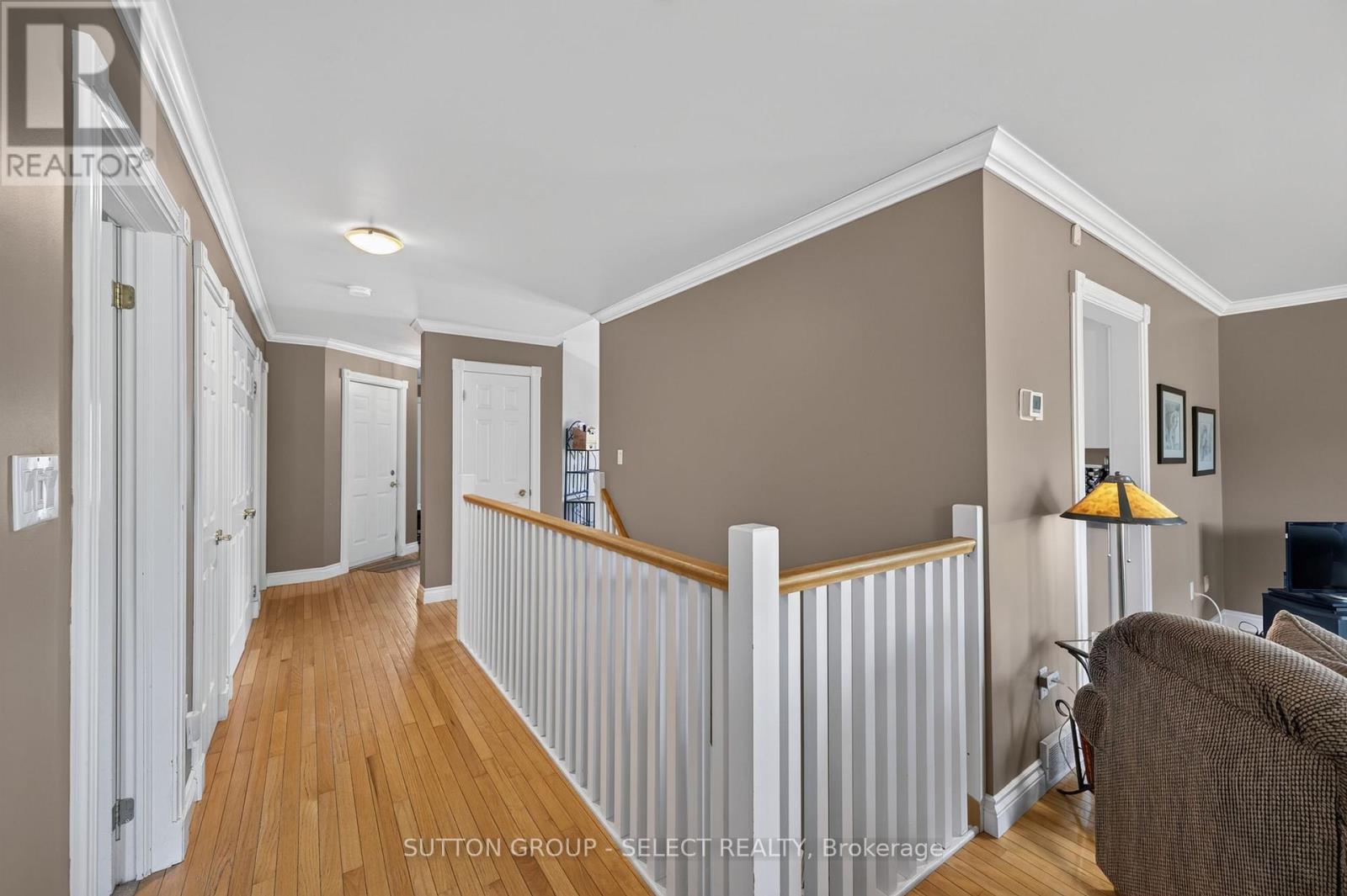 58 Eula White Place, London South, Ontario N5Z 5C2 - Photo 5 - X13692484