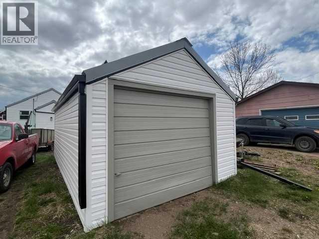 406 Main Street, Trochu, Alberta  T0M 2C0 - Photo 18 - A2313295