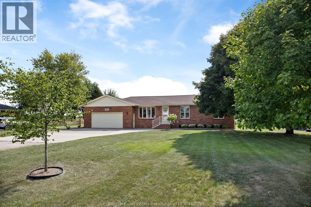 164 County Road 34, Cottam, Ontario  N0R 1B0 - Photo 2 - 26020296