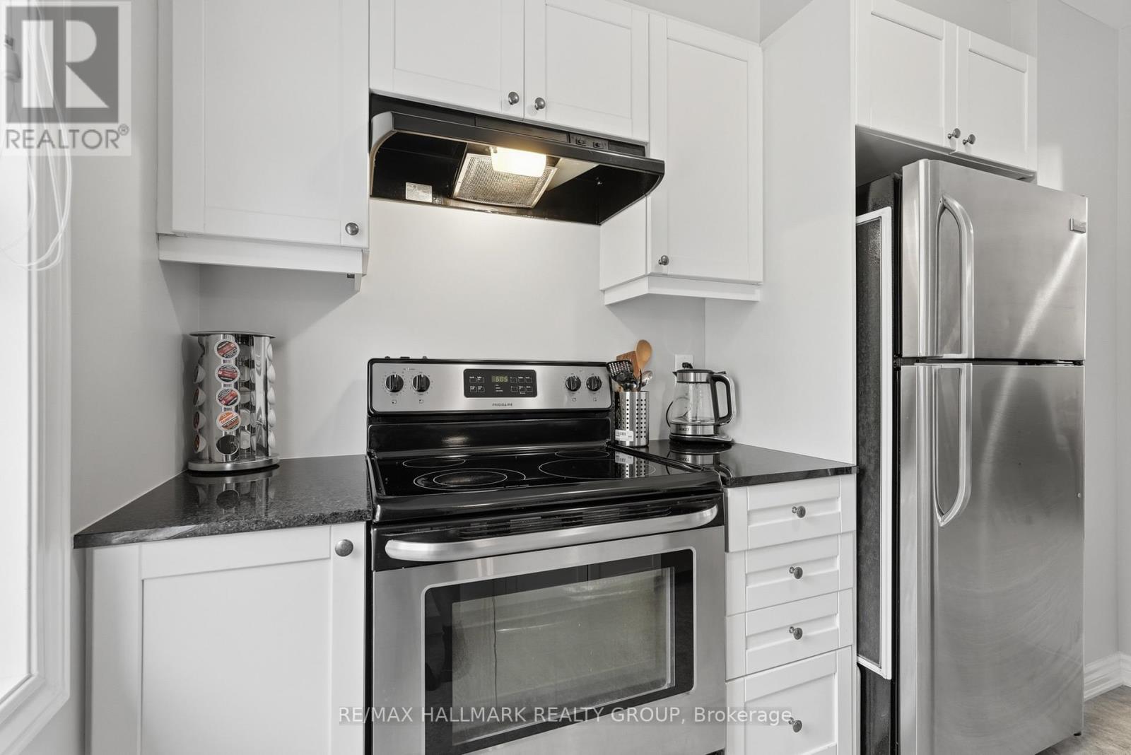 588 Foxlight Circle, Ottawa, Ontario  K2M 0L9 - Photo 13 - X13692424