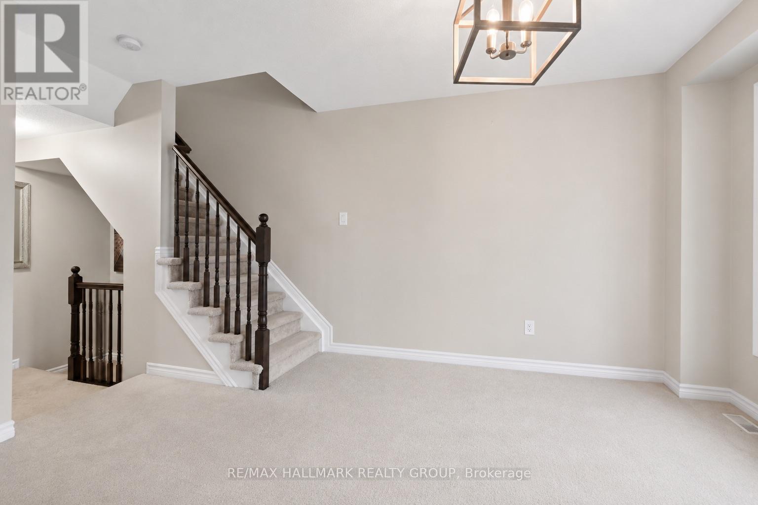 588 Foxlight Circle, Ottawa, Ontario  K2M 0L9 - Photo 8 - X13692424