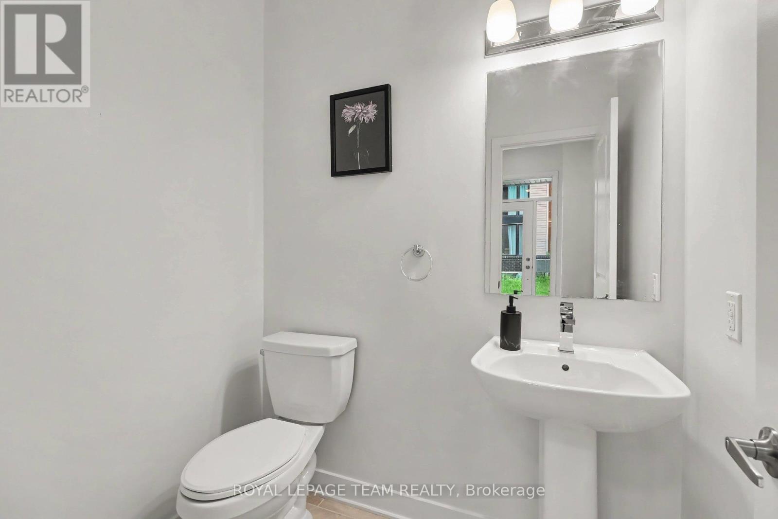 590 Triangle Street, Ottawa, Ontario  K2V 0M1 - Photo 15 - X13692494