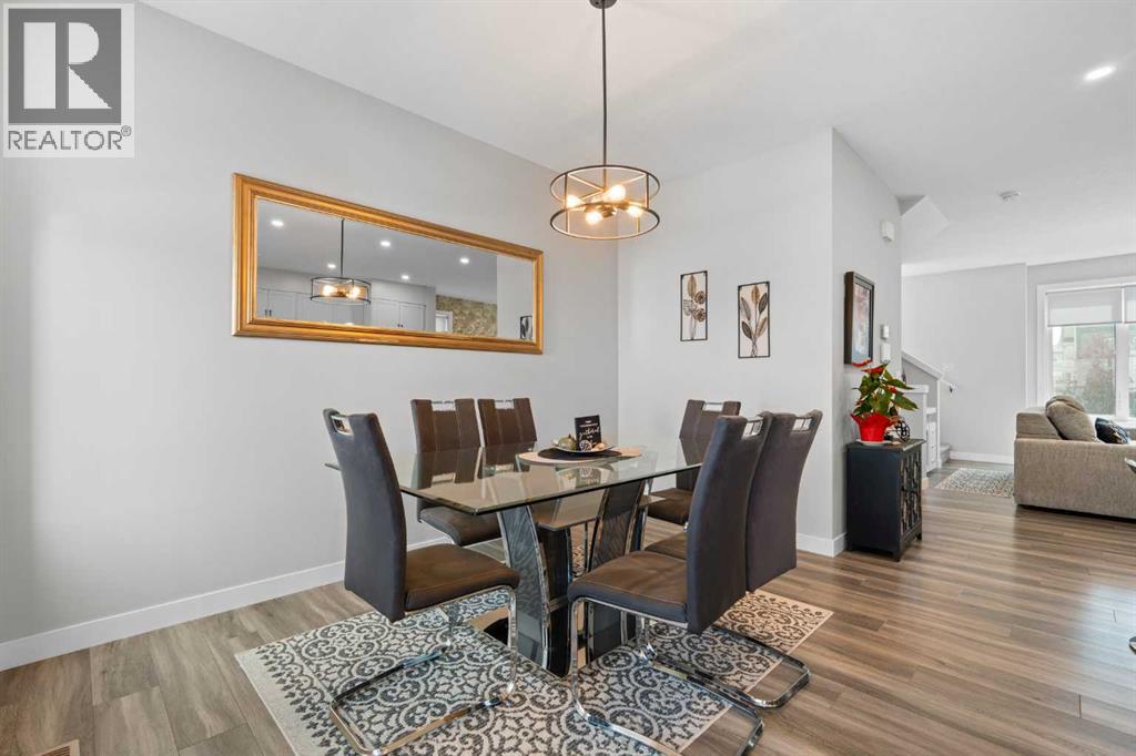 32 Evanscrest Court NW, Calgary, Alberta  T3P 1S2 - Photo 11 - A2333920