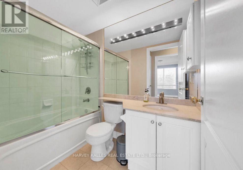 722 - 38 William Carson Crescent, Toronto, Ontario  M2P 2A1 - Photo 10 - C13692394