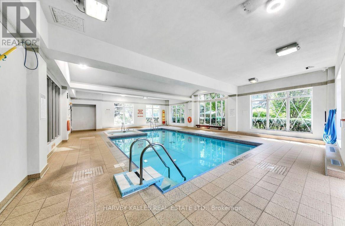 722 - 38 William Carson Crescent, Toronto, Ontario  M2P 2A1 - Photo 14 - C13692394