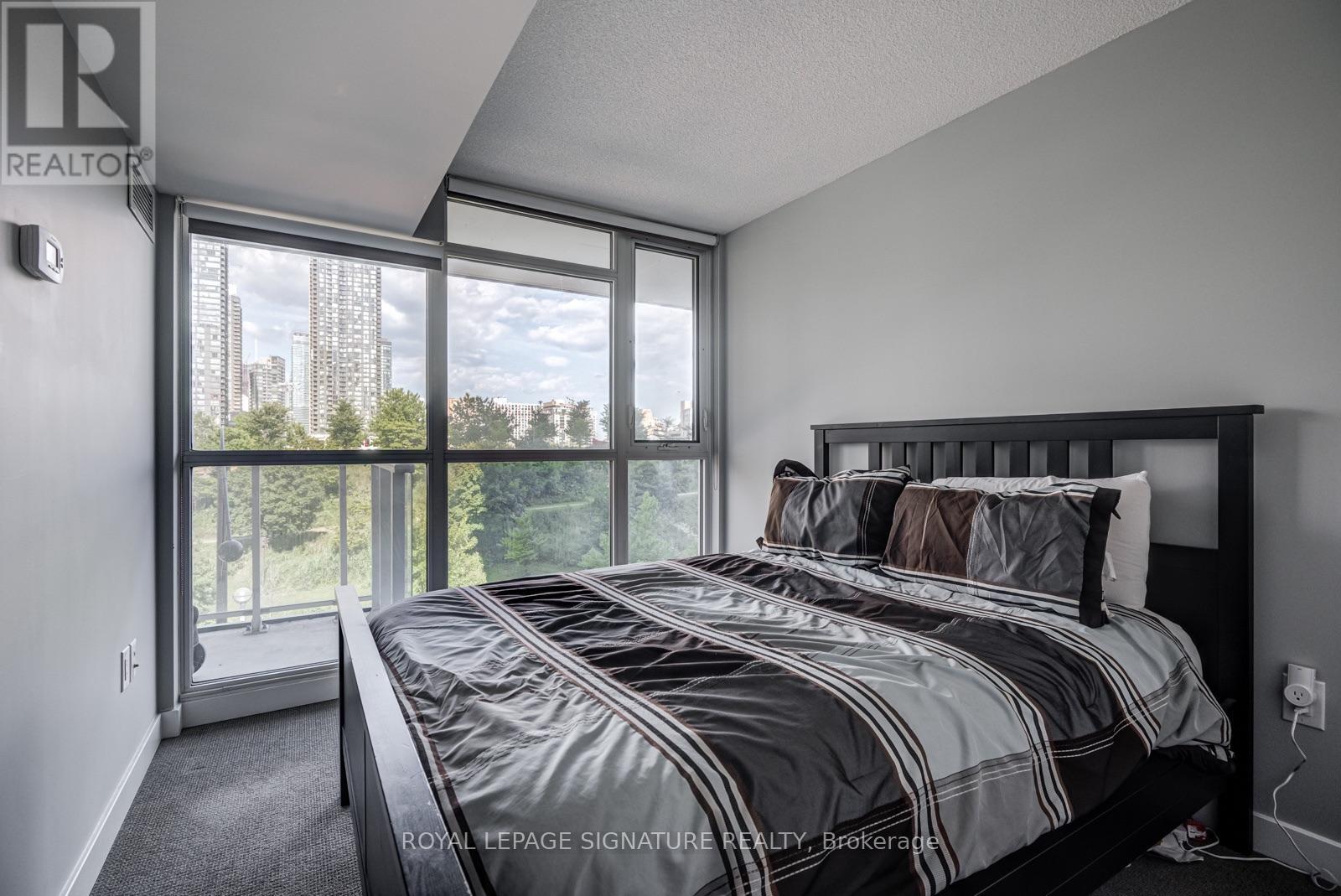 318 - 75 Queens Wharf Road, Toronto, Ontario  M5V 0J8 - Photo 12 - C13692410
