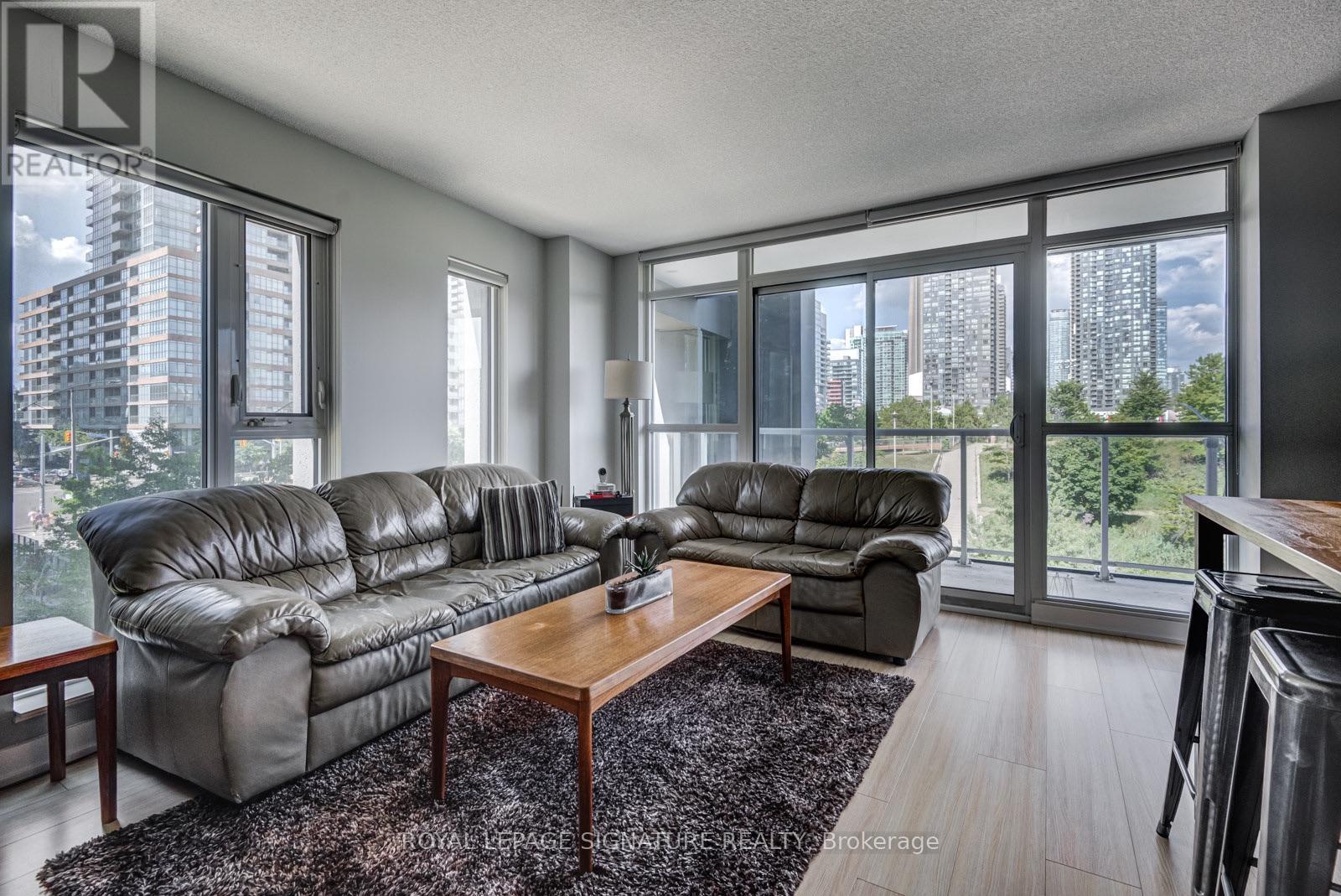 318 - 75 Queens Wharf Road, Toronto, Ontario  M5V 0J8 - Photo 6 - C13692410