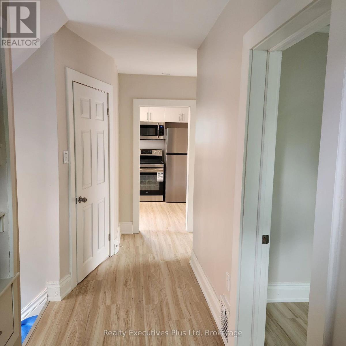 Apt 2 - 439 Manly Street, Midland, Ontario  L4R 3E6 - Photo 4 - S13692468