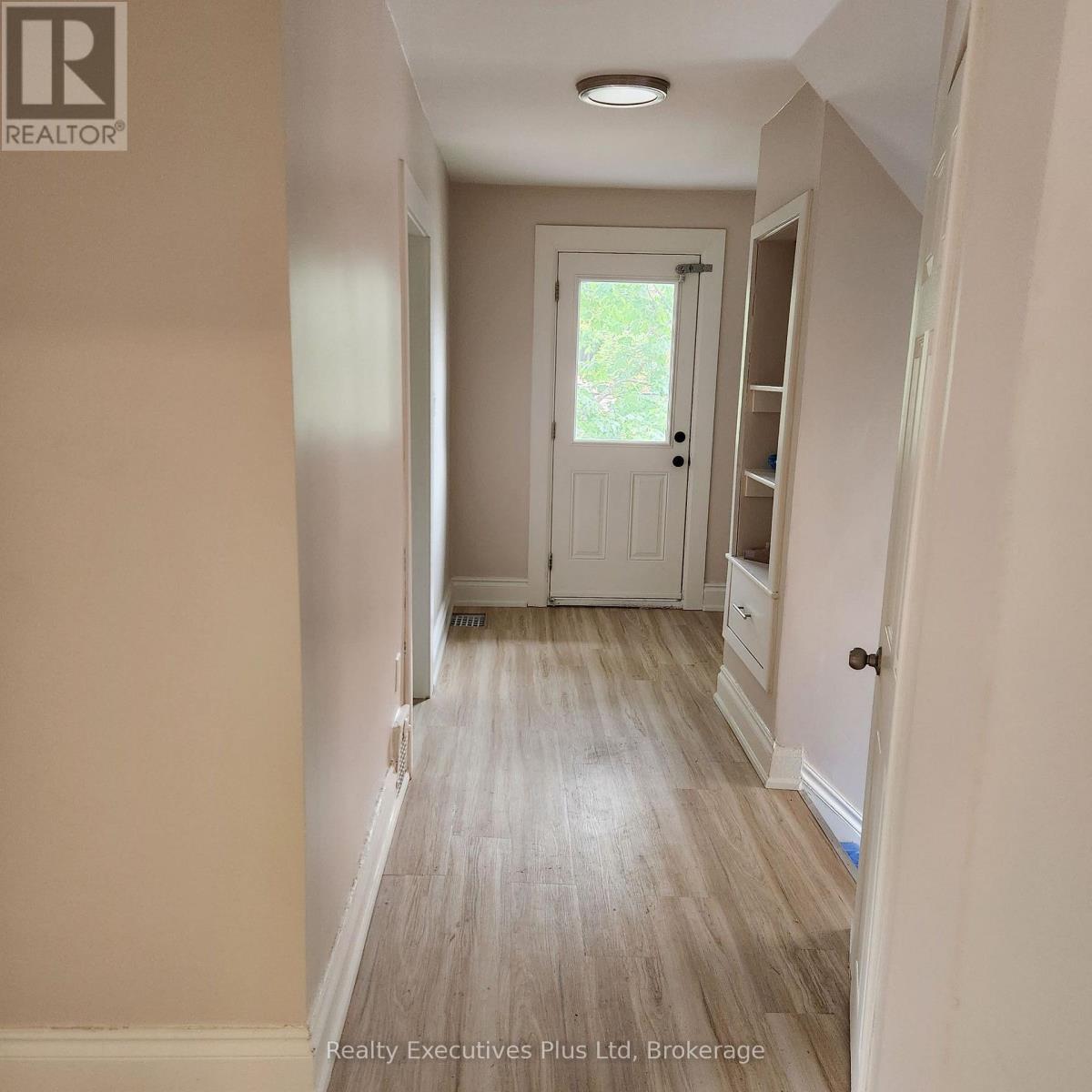Apt 2 - 439 Manly Street, Midland, Ontario  L4R 3E6 - Photo 5 - S13692468