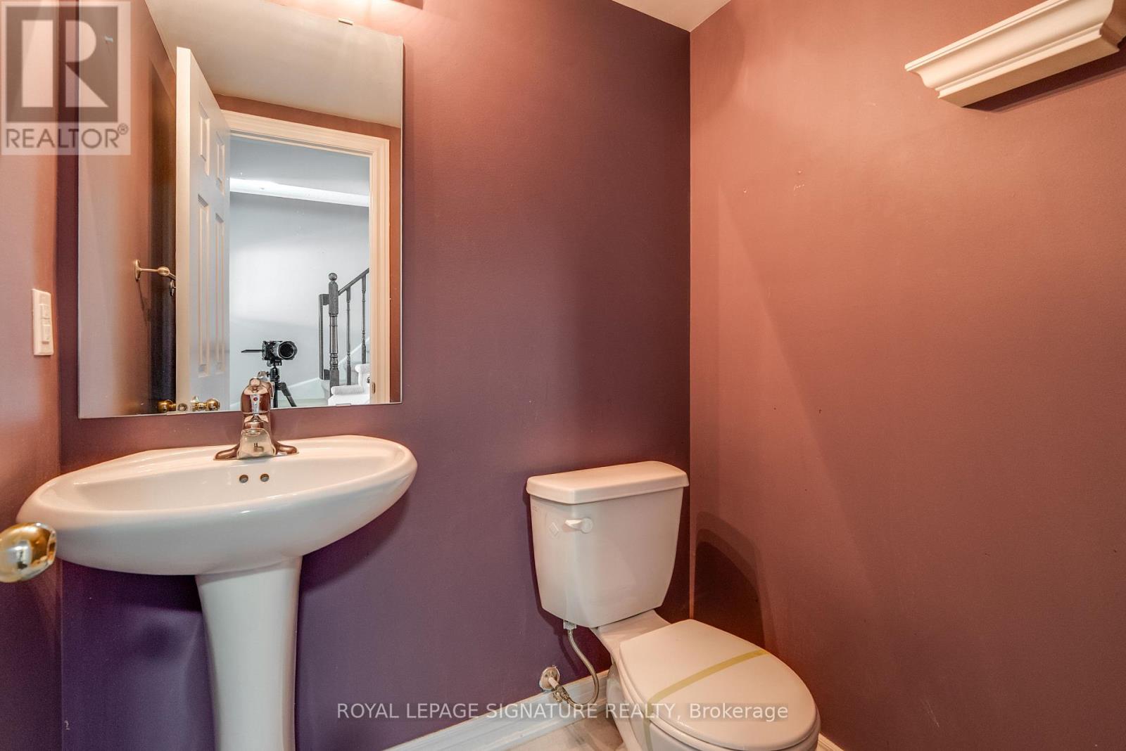 54 Oakins Lane, Ajax, Ontario  L1T 0H1 - Photo 6 - E13692398
