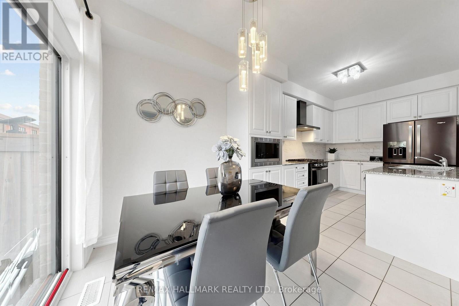 19 Conarty Crescent, Whitby, Ontario L1P 0L4 - Photo 20 - E13692586