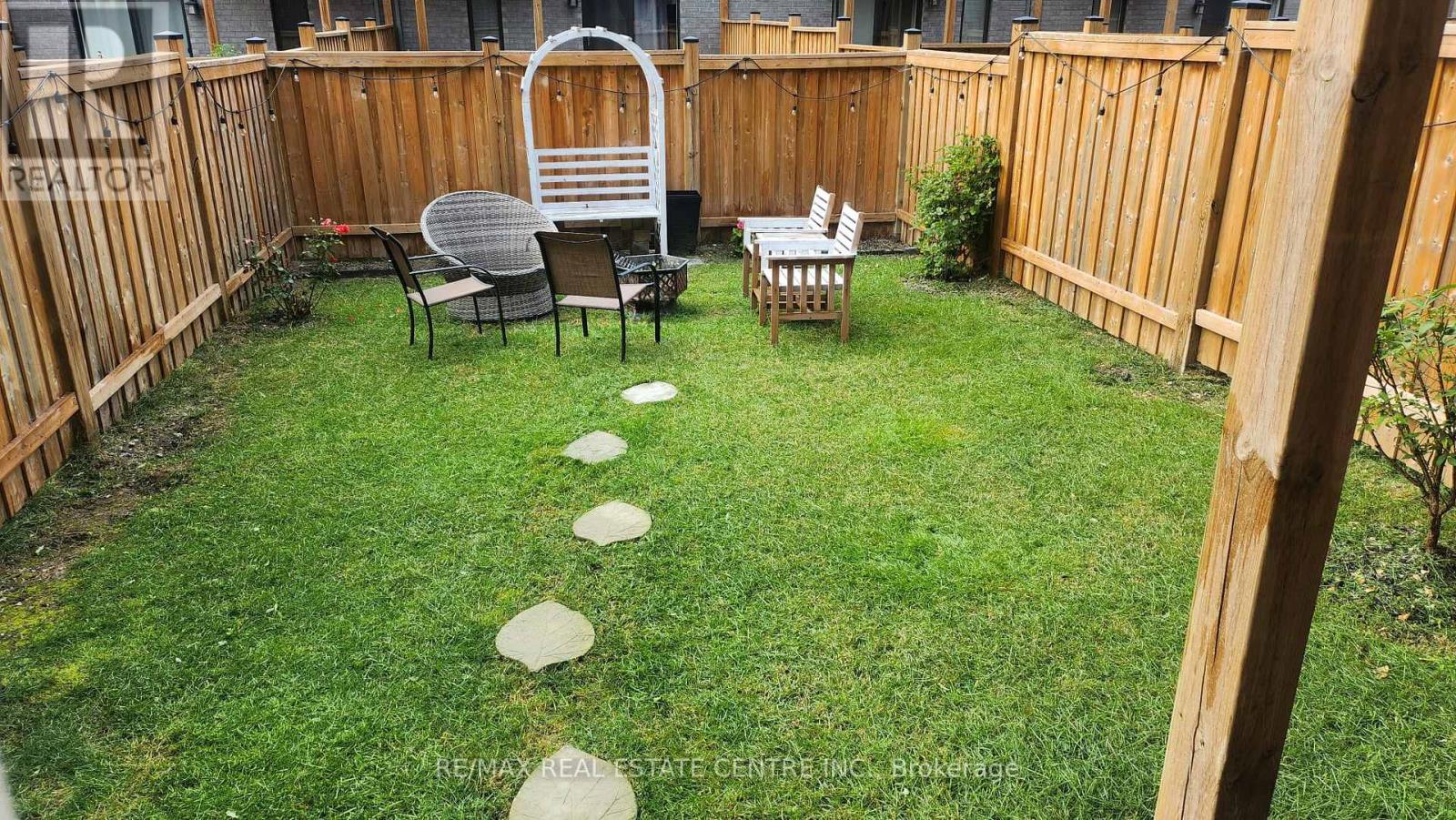 63 Douet Lane, Ajax, Ontario  L1T 0N1 - Photo 15 - E13692642