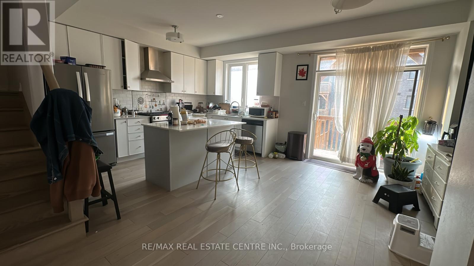 63 Douet Lane, Ajax, Ontario  L1T 0N1 - Photo 6 - E13692642