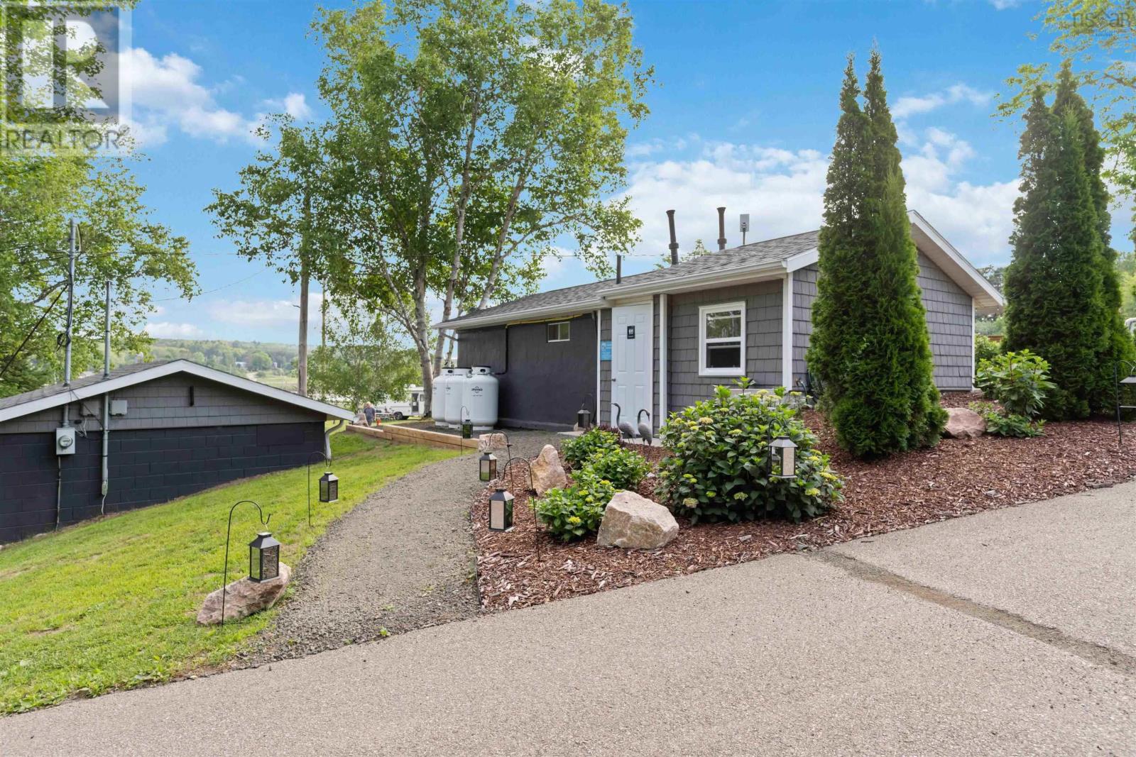 232/236 Victoria Street, Digby, Nova Scotia  B0V 1A0 - Photo 35 - 202600649
