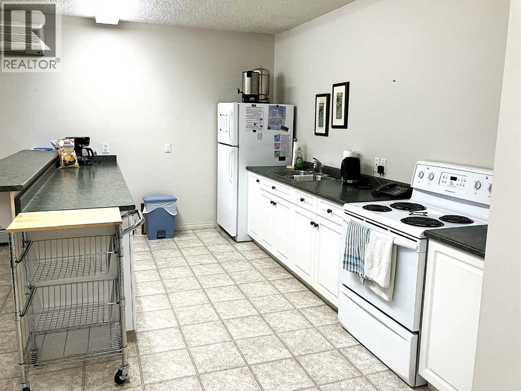 101, 4834 52a Street, Camrose, Alberta  T4V 1W4 - Photo 23 - A2309289