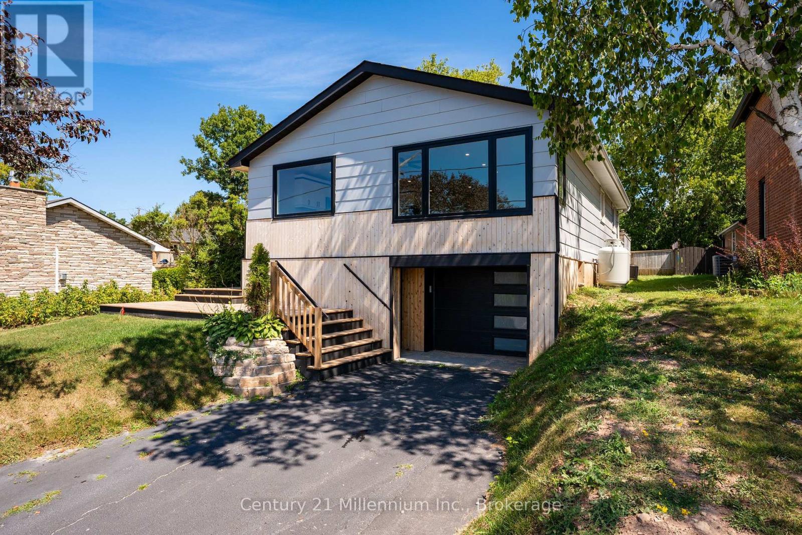 873 9TH AVENUE E, owen sound, Ontario