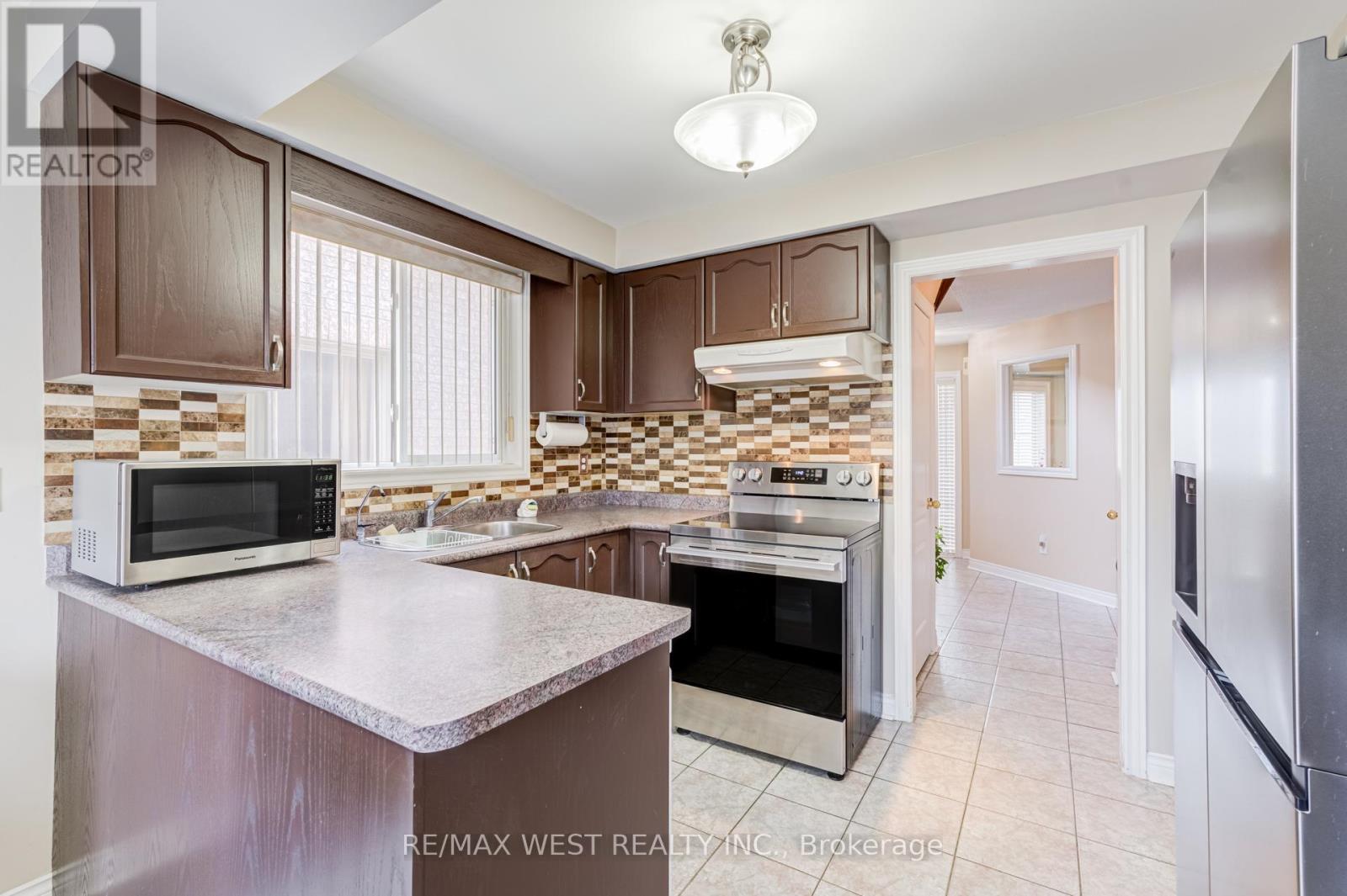 55 Pavin Crescent, Caledon, Ontario  L7E 1W9 - Photo 12 - W13127576