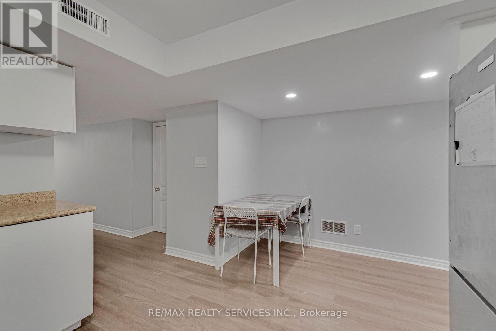 Bsmt - 28 Manzanita Crescent, Brampton, Ontario L7A 0C4 - Photo 7 - W13548364