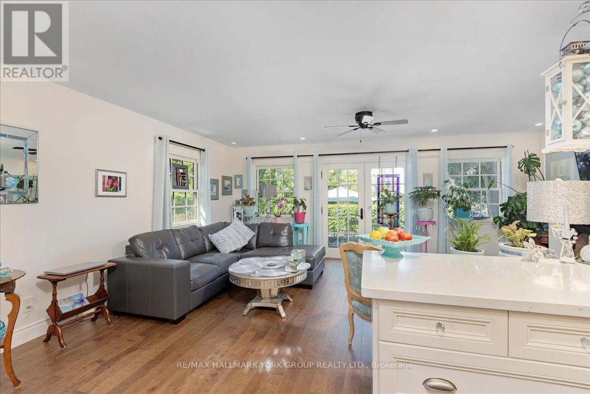 280 Orchard Beach Road, Georgina, Ontario  L4P 3C8 - Photo 15 - N13692430
