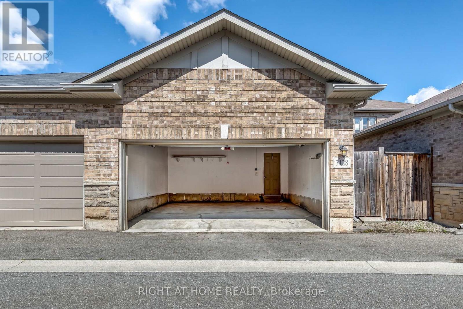 3128 Robert Brown Boulevard, Oakville, Ontario  L6M 4L7 - Photo 48 - W13689646