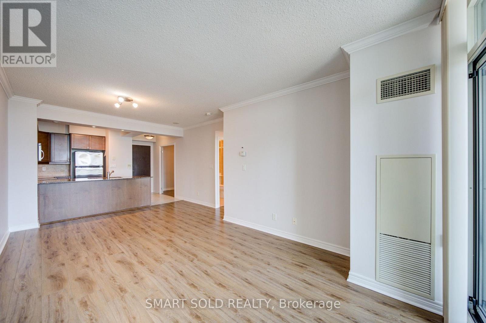 1508 - 100 Promenade Circle, Vaughan (Brownridge), Ontario  L4J 7W7 - Photo 10 - N13692488