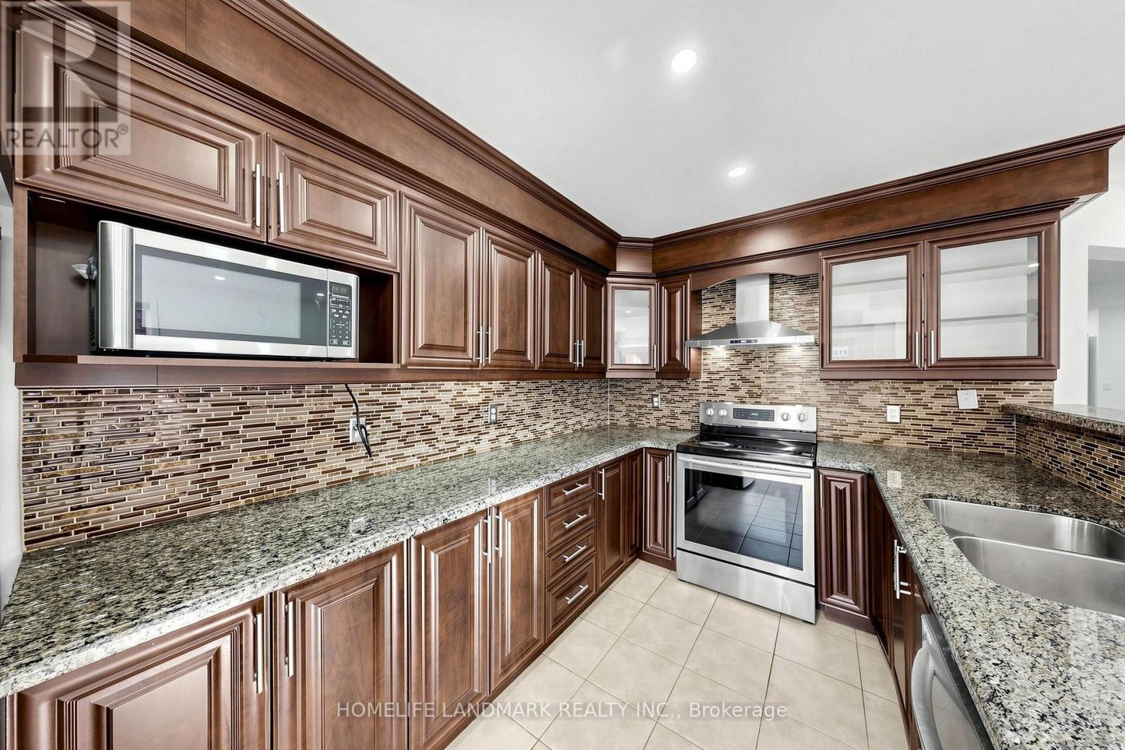 199 Purcell Crescent, Vaughan (Maple), Ontario  L6A 3C5 - Photo 21 - N13692510