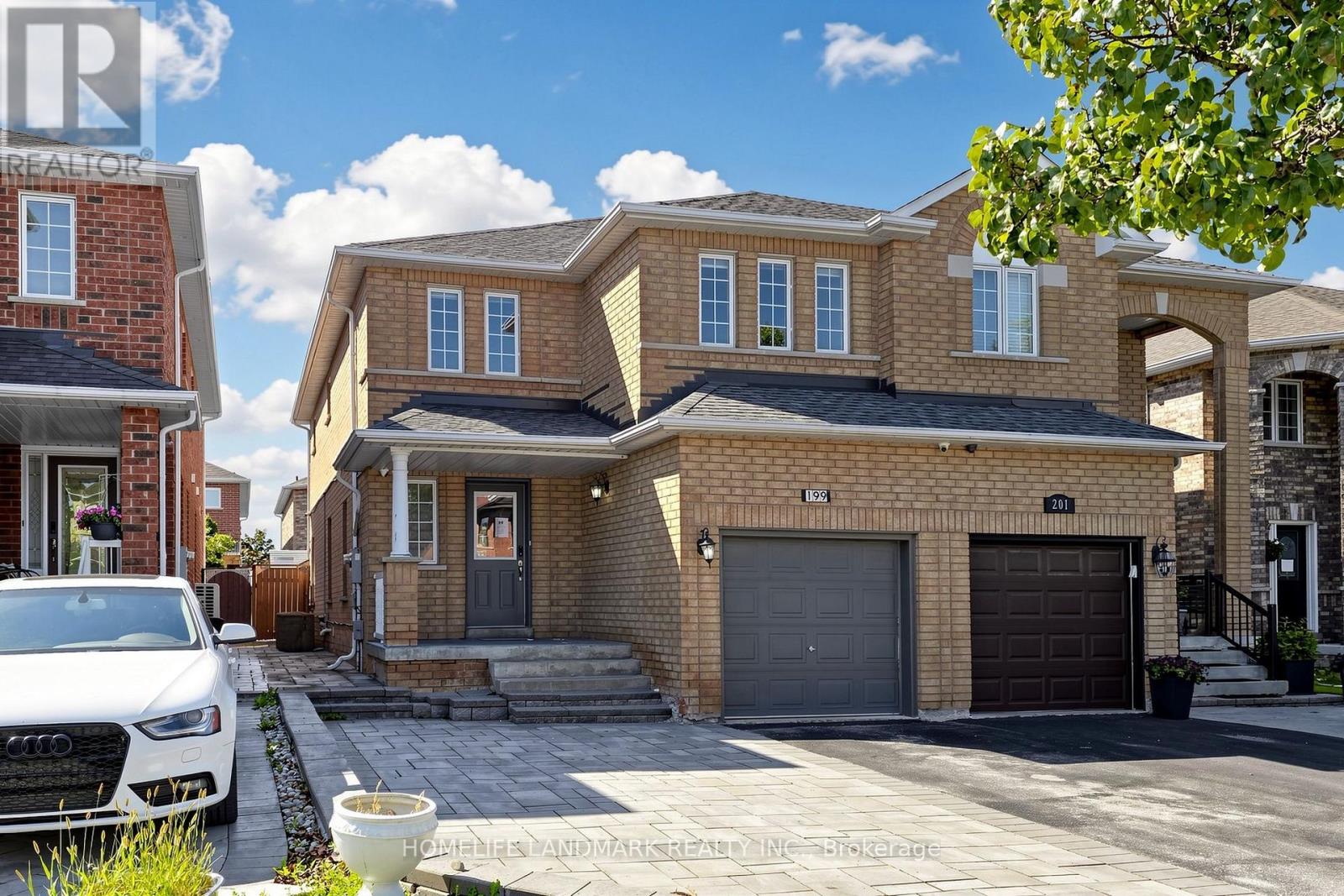199 Purcell Crescent, Vaughan (Maple), Ontario  L6A 3C5 - Photo 4 - N13692510