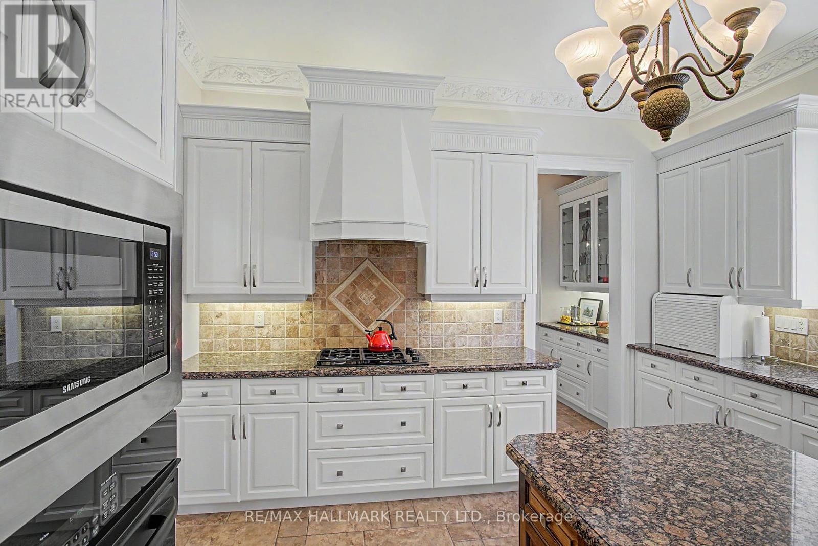 102 Duncan Road, Richmond Hill (Langstaff), Ontario  L4C 6J7 - Photo 20 - N13692608