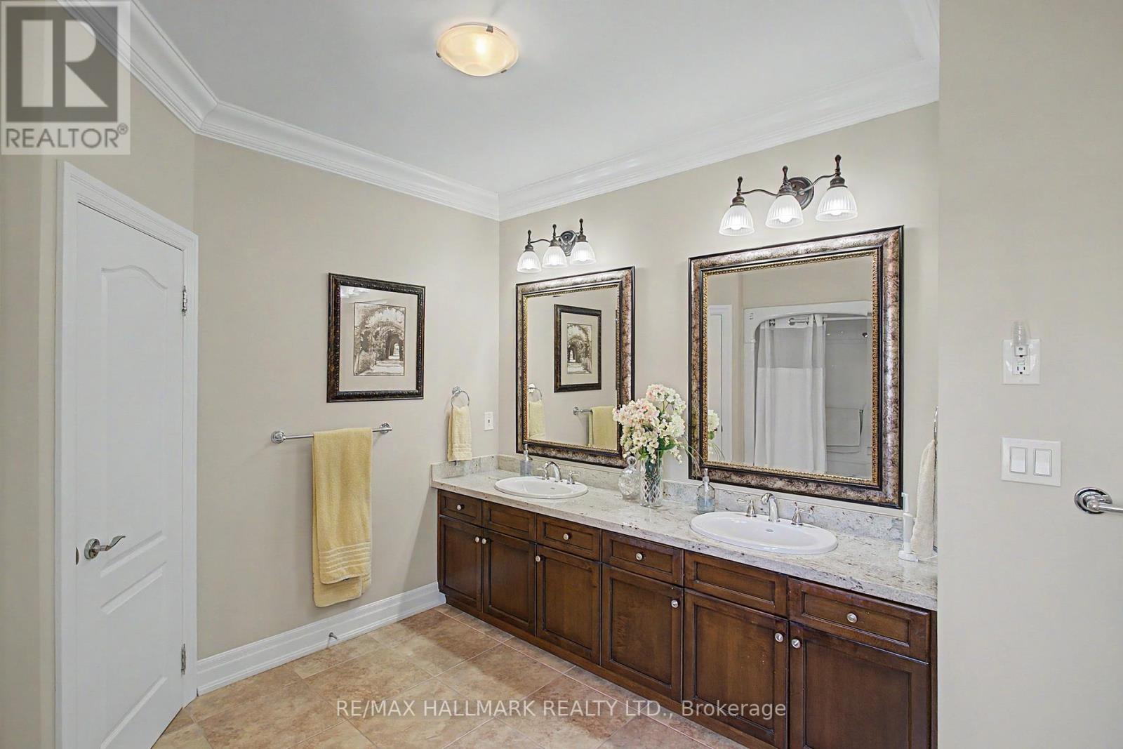 102 Duncan Road, Richmond Hill (Langstaff), Ontario  L4C 6J7 - Photo 26 - N13692608