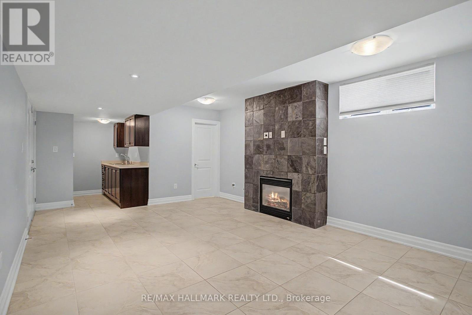 102 Duncan Road, Richmond Hill (Langstaff), Ontario  L4C 6J7 - Photo 36 - N13692608