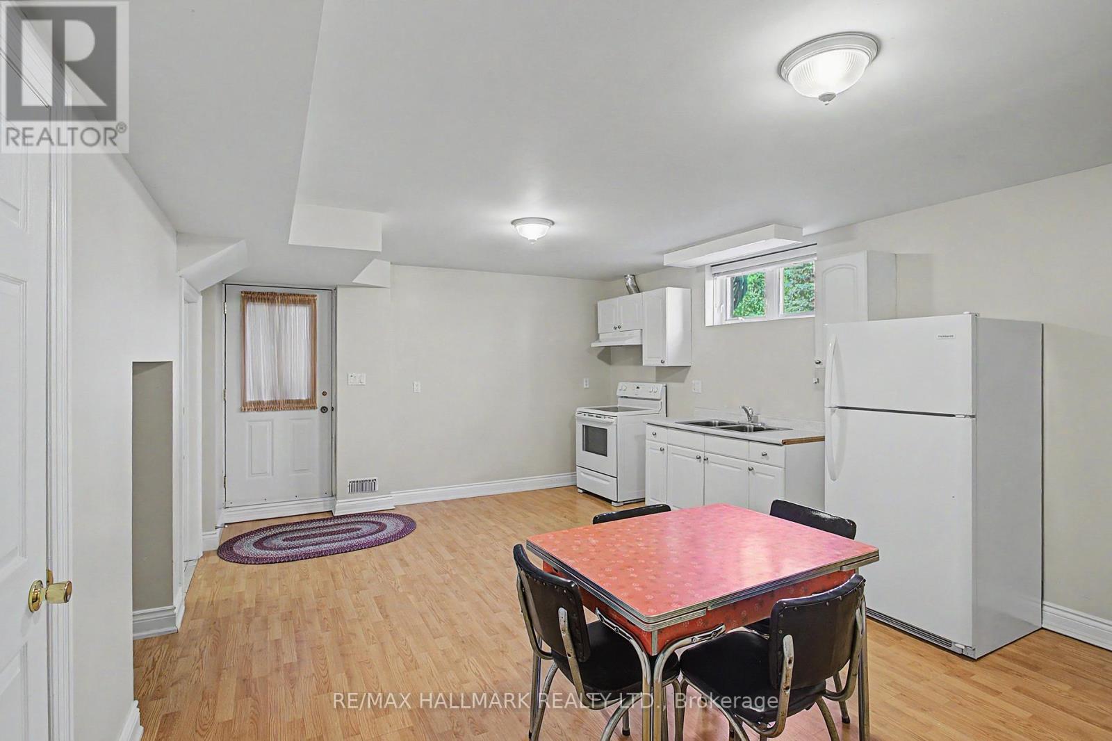 102 Duncan Road, Richmond Hill (Langstaff), Ontario  L4C 6J7 - Photo 39 - N13692608