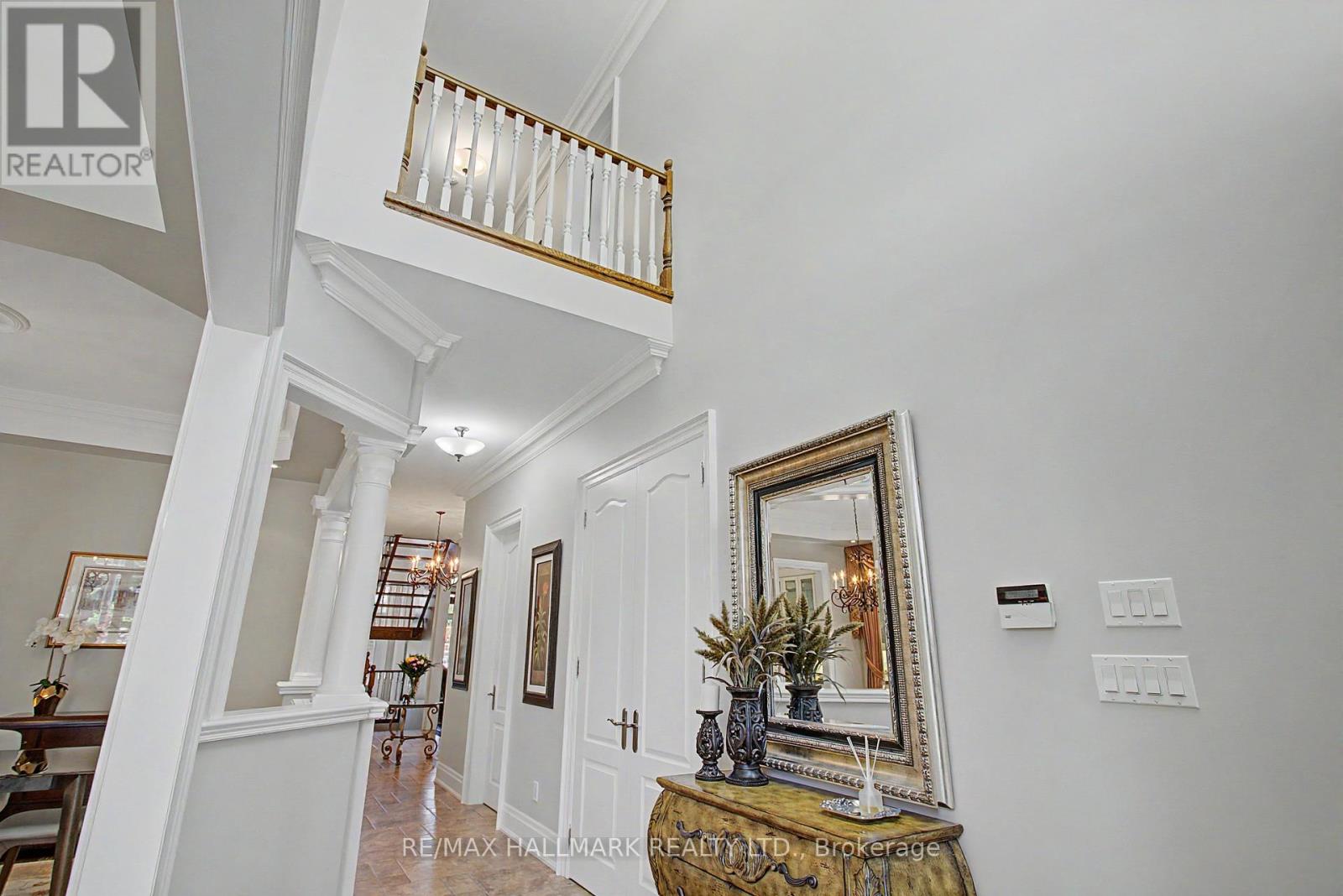 102 Duncan Road, Richmond Hill (Langstaff), Ontario  L4C 6J7 - Photo 4 - N13692608