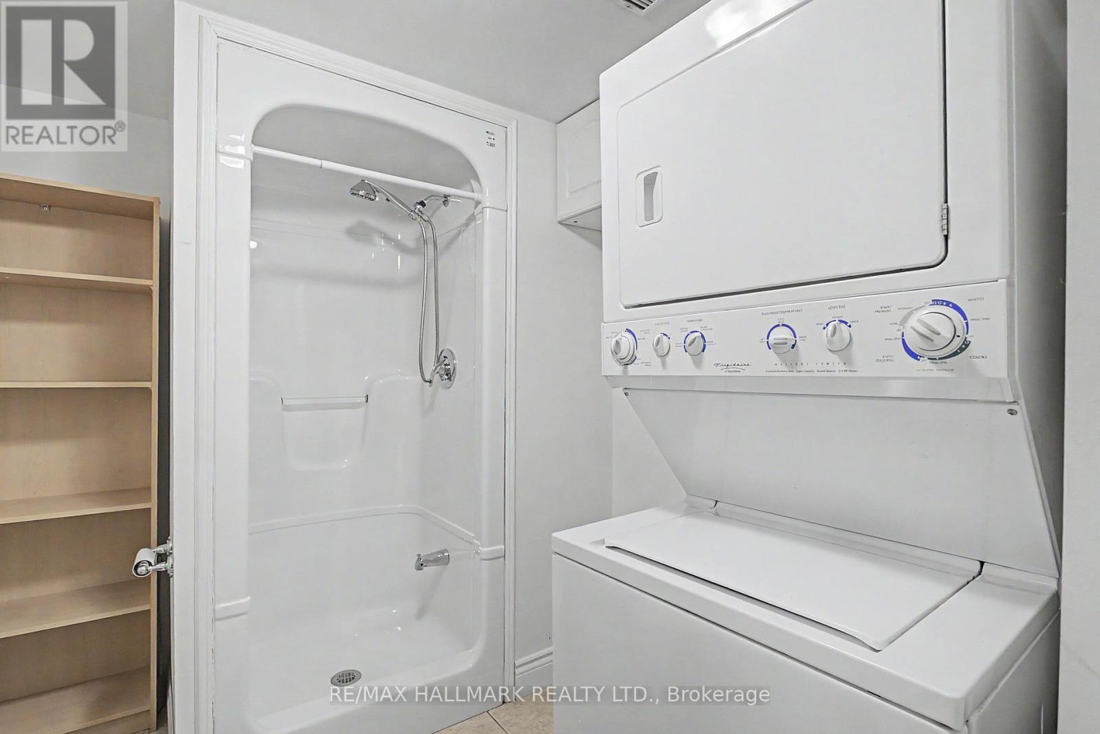 102 Duncan Road, Richmond Hill (Langstaff), Ontario  L4C 6J7 - Photo 42 - N13692608