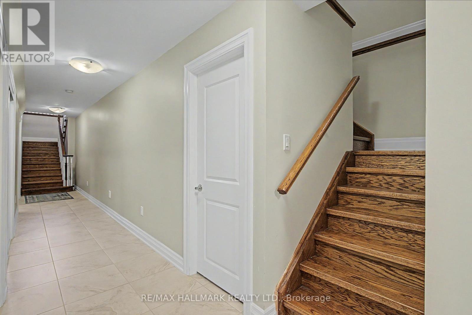102 Duncan Road, Richmond Hill (Langstaff), Ontario  L4C 6J7 - Photo 45 - N13692608